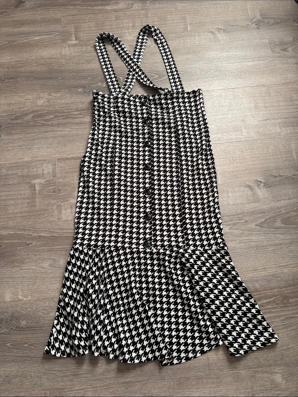 SHEIN Black & White Houndstooth Button-Front Suspender Midi Dress
